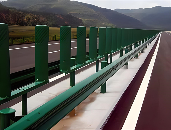 广安三波护栏板在高速公路的应用